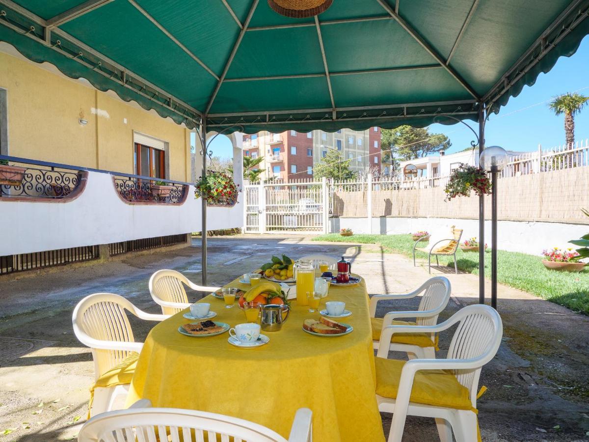 Villa Li Campi マッサ・ルブレンセ エクステリア 写真